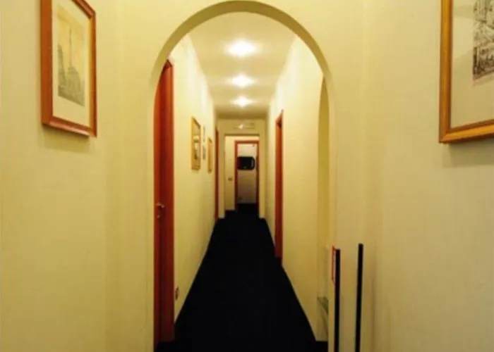 Intrastevere 3* Roma
